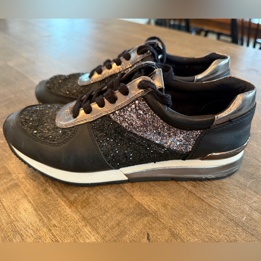 Michael Kors Leather Allie Trainer Sneakers Black Sparkle Size W 8.5 A17